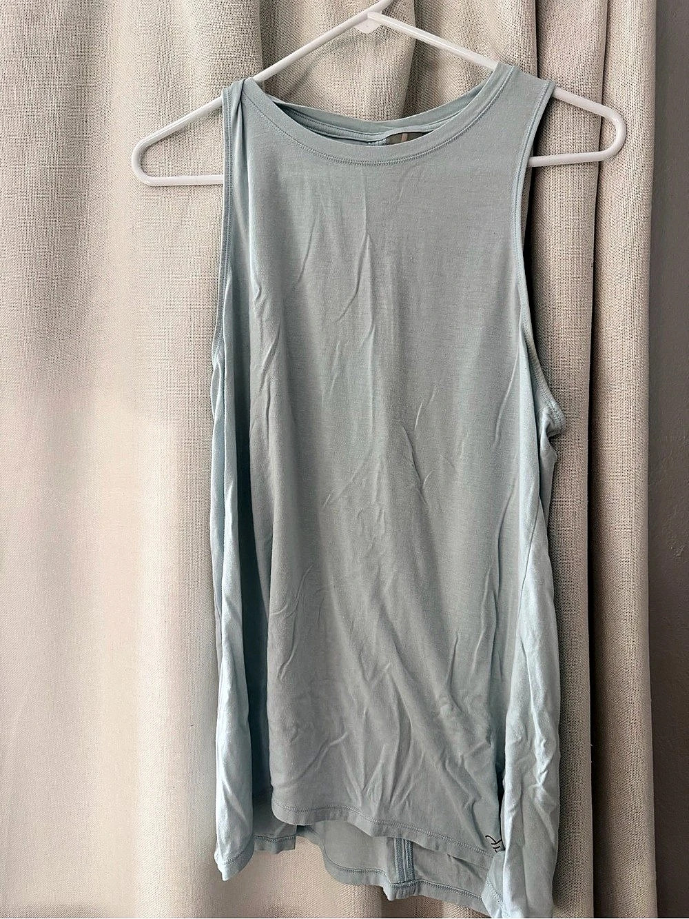 Calia by Carrie Underwood Sky Blue Keyhole Back Athletic Tank